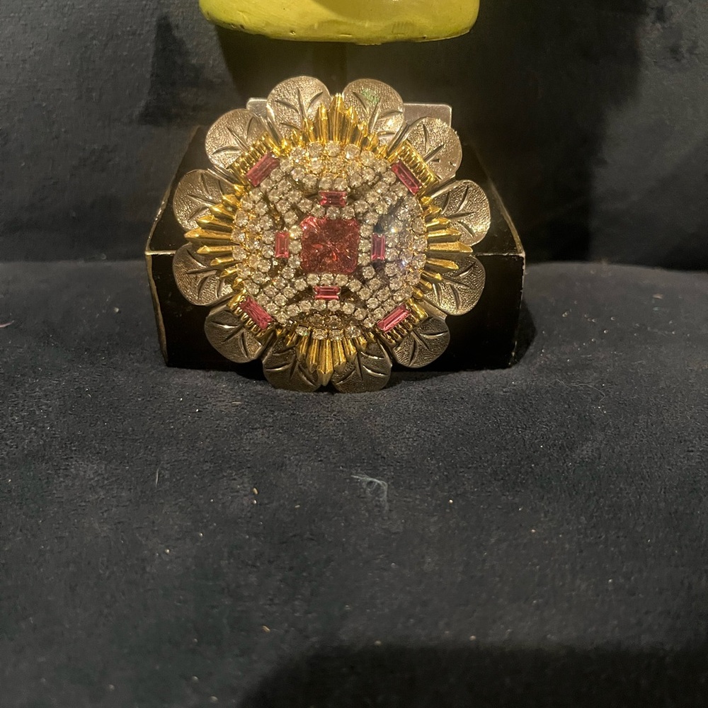 Elegant Gold and Silver Floral Brooch
